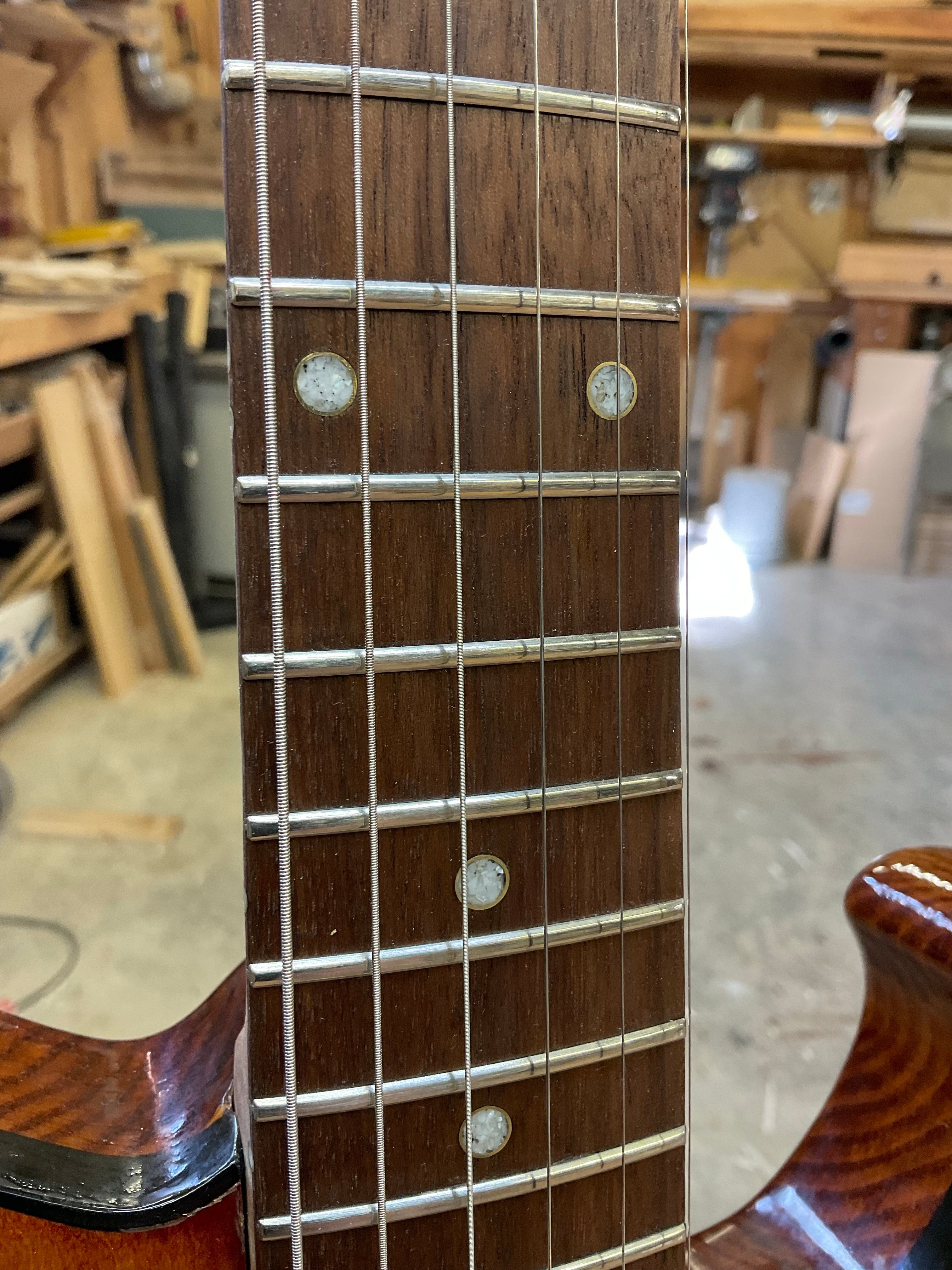 Fret markers